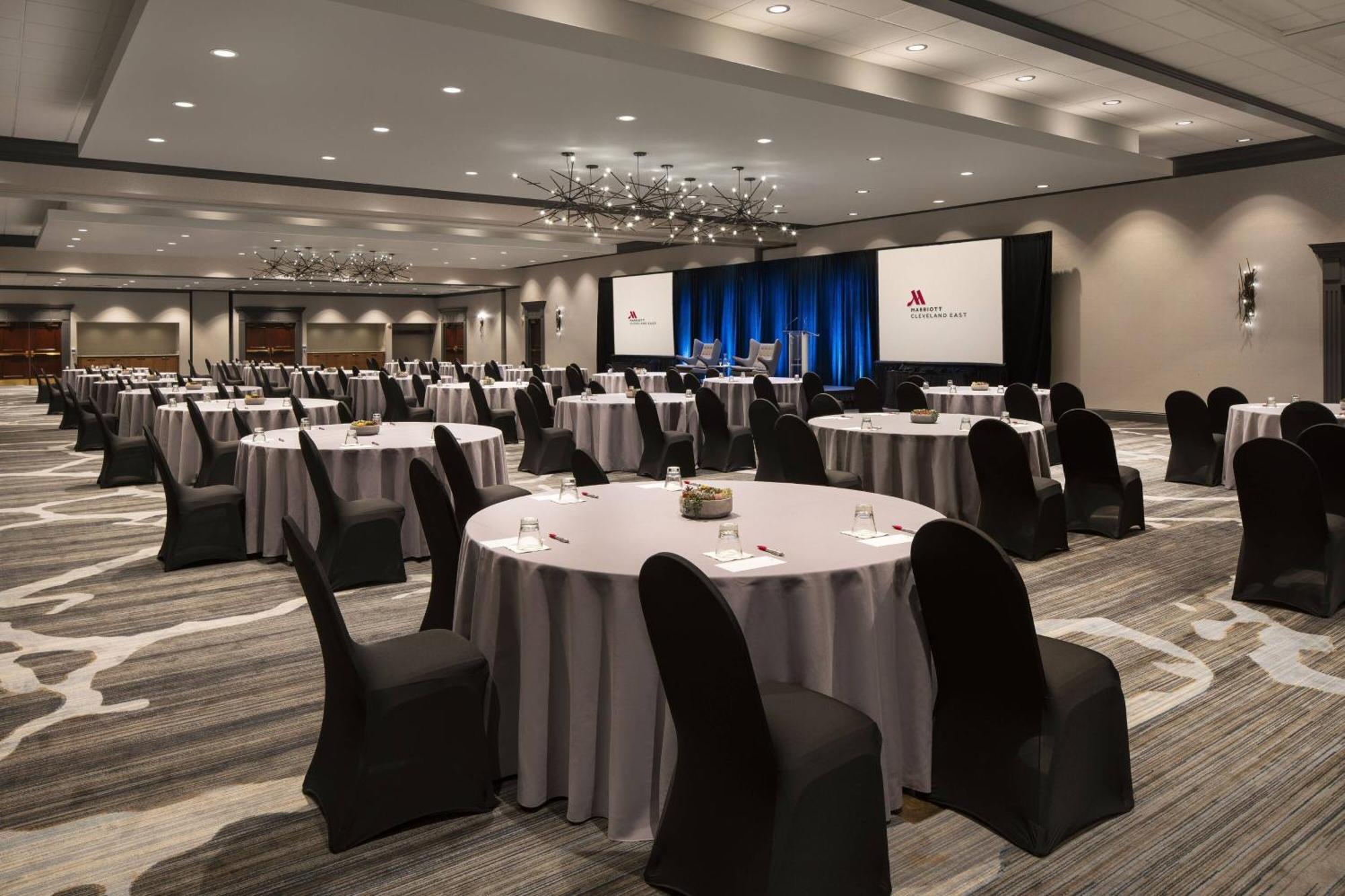 Cleveland Marriott East Hotel Warrensville Heights Ngoại thất bức ảnh