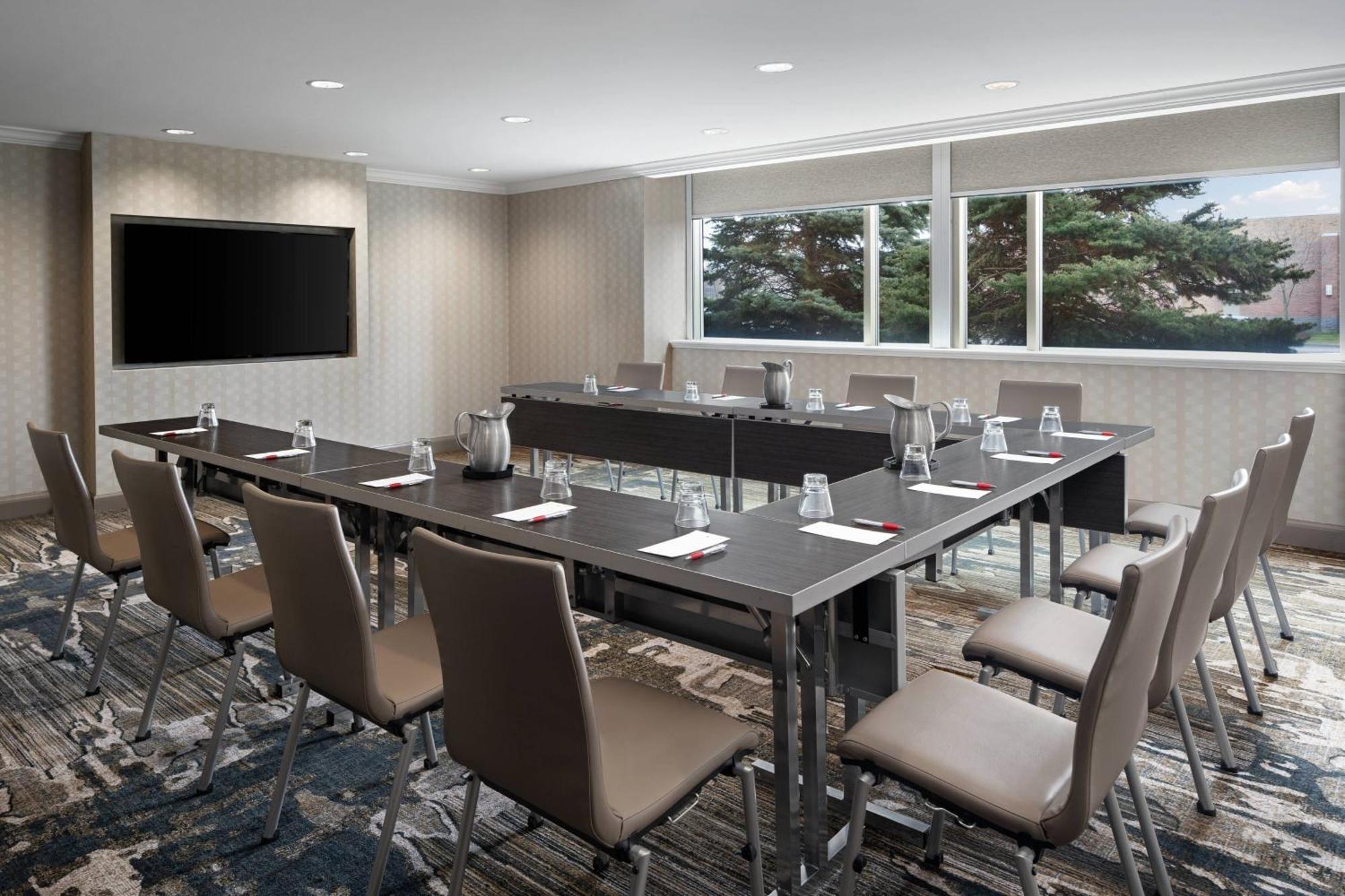 Cleveland Marriott East Hotel Warrensville Heights Ngoại thất bức ảnh