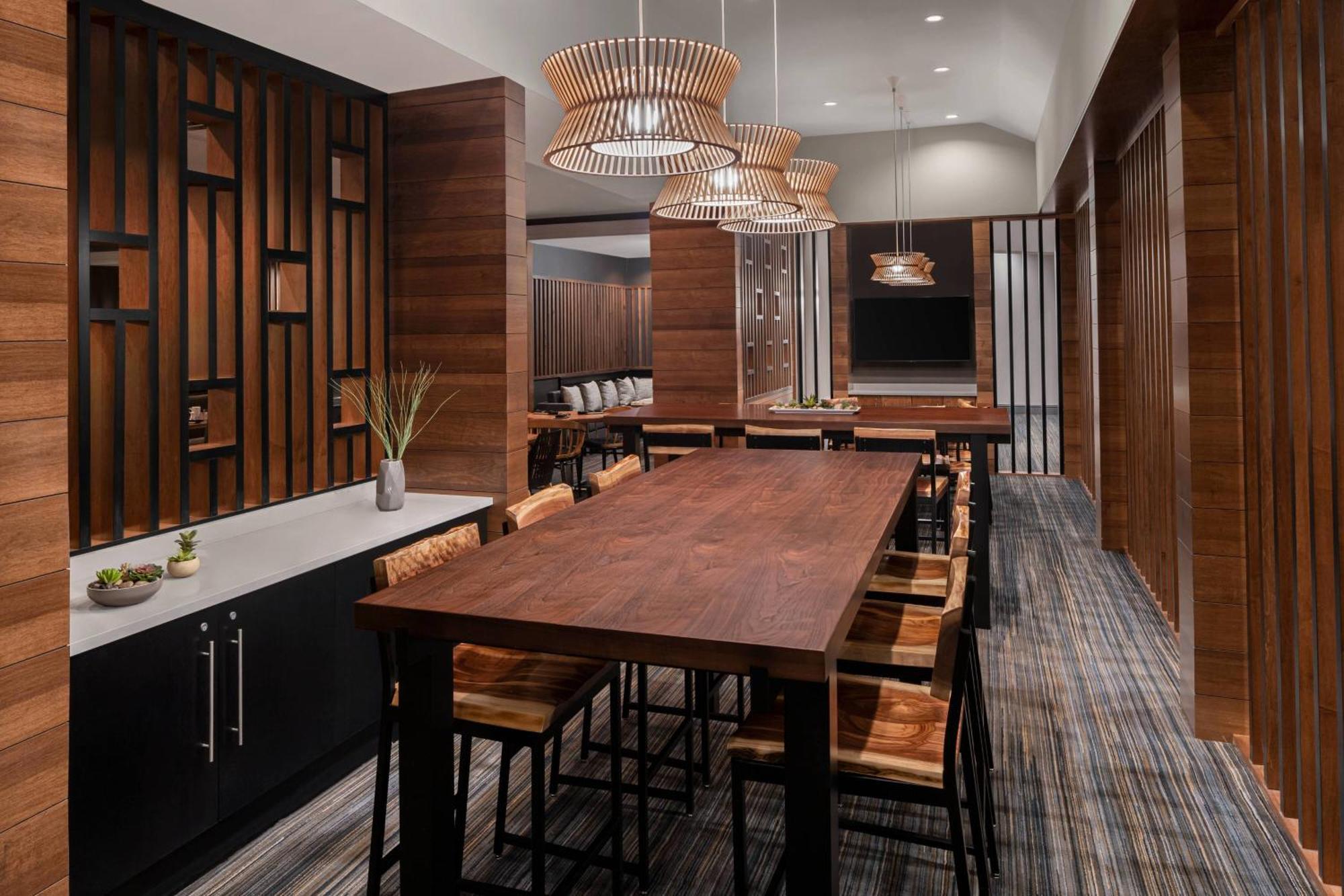 Cleveland Marriott East Hotel Warrensville Heights Ngoại thất bức ảnh